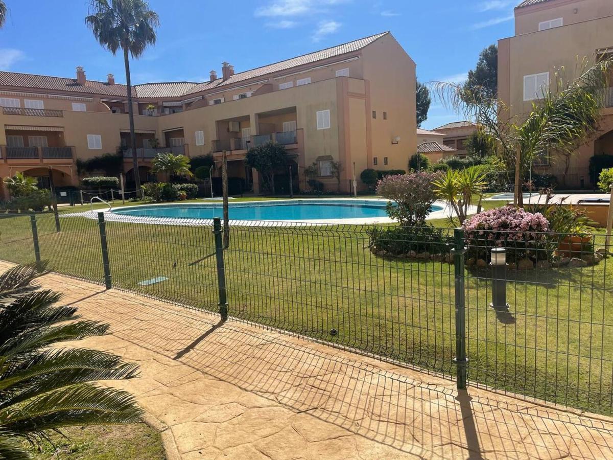Novo Atlantico Golf 7 Apartment Novo Sancti Petri Ngoại thất bức ảnh